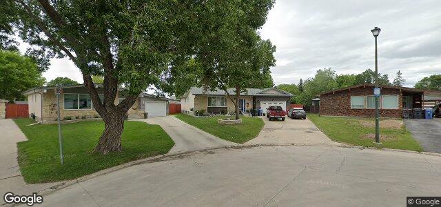 Larawan ng 30 Majorca Place sa Winnipeg, Manitoba