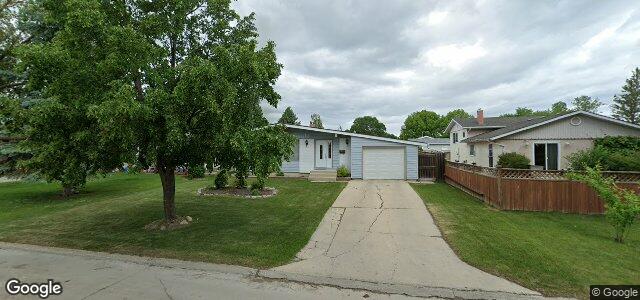 Larawan ng 30 Manorview Close sa Winnipeg, Manitoba