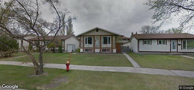 30 Piney Crescent ਦੀ ਫੋਟੋ, ਵਿਨੀਪਿਗ, ਮੈਨੀਟੋਬਾ