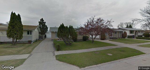 Larawan ng 31 Mankato Crescent sa Winnipeg, Manitoba