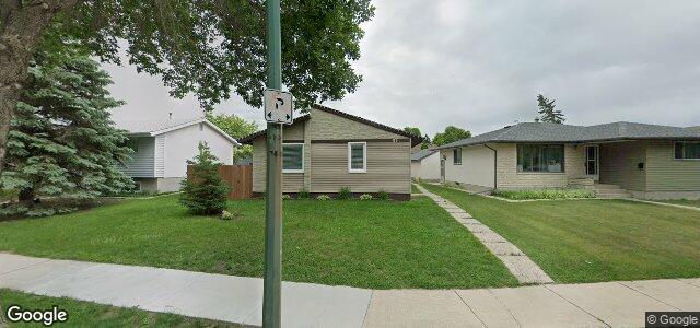 Larawan ng 31 Massena Crescent sa Winnipeg, Manitoba