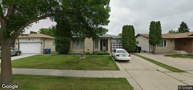 Larawan ng 31 Pickley Crescent sa Winnipeg, Manitoba