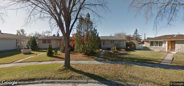Larawan ng 32 Nicholson Crescent sa Winnipeg, Manitoba
