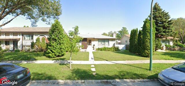 Larawan ng 33 Kenville Crescent sa Winnipeg, Manitoba