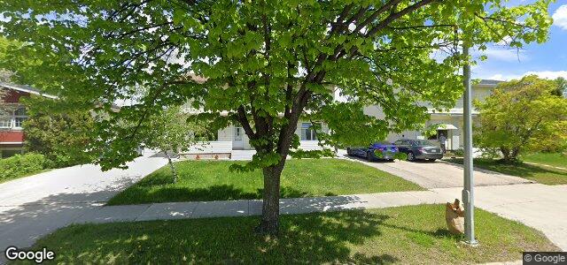 Larawan ng 33 Mapleton Drive sa Winnipeg, Manitoba