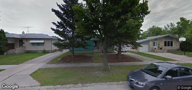 Larawan ng 34 Keystone Crescent sa Winnipeg, Manitoba