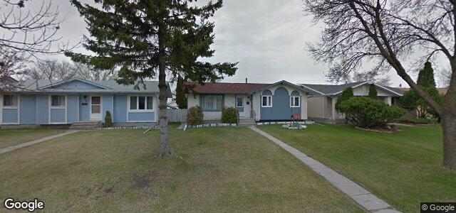 Larawan ng 34 Mankato Crescent sa Winnipeg, Manitoba