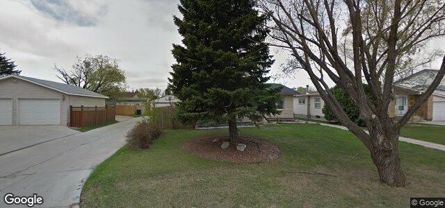 Larawan ng 34 Masterton Crescent sa Winnipeg, Manitoba