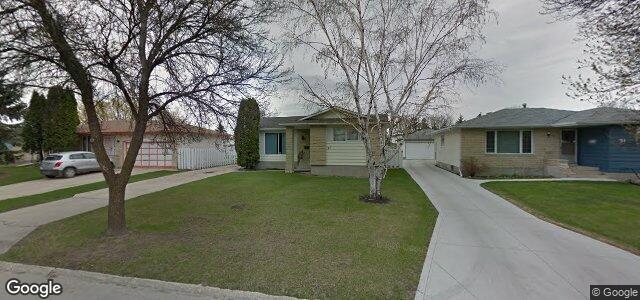Larawan ng 35 James Carleton Drive sa Winnipeg, Manitoba