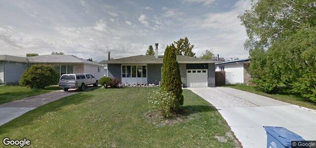 Larawan ng 35 Leamen Crescent sa Winnipeg, Manitoba