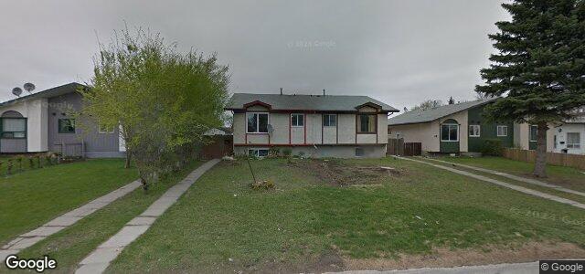 Larawan ng 35 Manor House Court sa Winnipeg, Manitoba