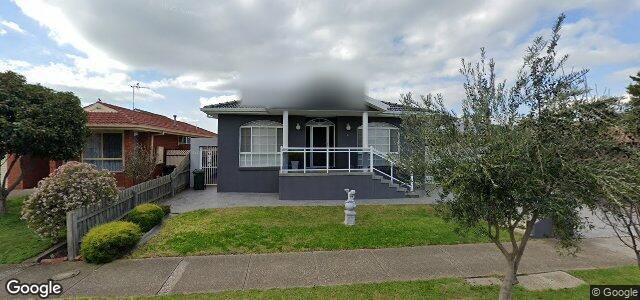 Larawan ng 36 Saratoga Crescent sa Winnipeg, Manitoba