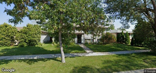 Larawan ng 37 Kenville Crescent sa Winnipeg, Manitoba