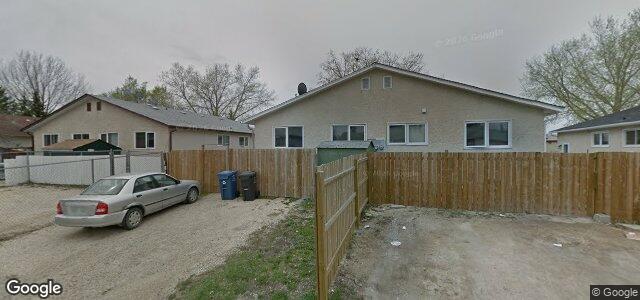 Larawan ng 389 Mandalay Drive sa Winnipeg, Manitoba