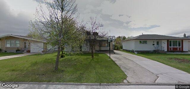 Larawan ng 39 Madrigal Close sa Winnipeg, Manitoba