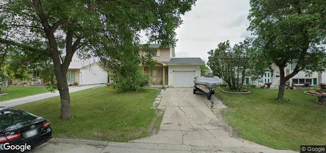 Larawan ng 39 Magenta Crescent sa Winnipeg, Manitoba
