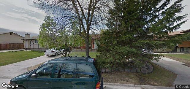 Larawan ng 42 Citadel Crescent sa Winnipeg, Manitoba