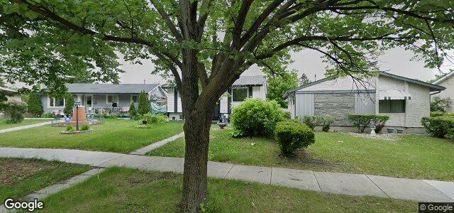 Larawan ng 43 Massena Crescent sa Winnipeg, Manitoba