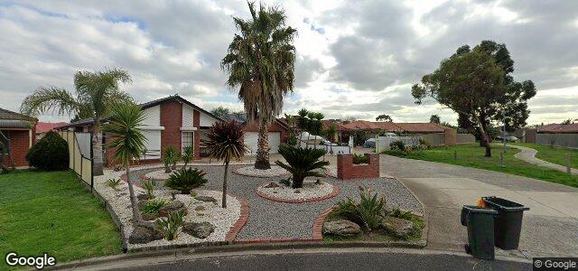 Larawan ng 43 Saratoga Crescent sa Winnipeg, Manitoba