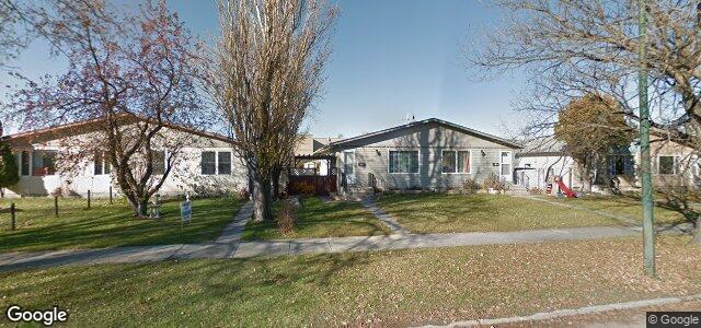 Larawan ng 46 Nicholson Crescent sa Winnipeg, Manitoba