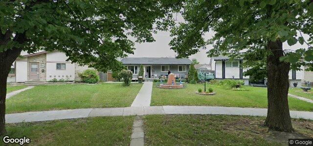 Larawan ng 47 Massena Crescent sa Winnipeg, Manitoba