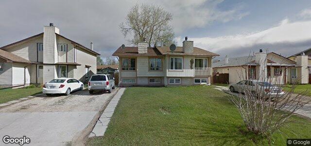 Larawan ng 5 Bondar Bay sa Winnipeg, Manitoba