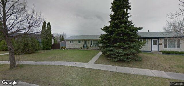 Larawan ng 50 Piney Crescent sa Winnipeg, Manitoba