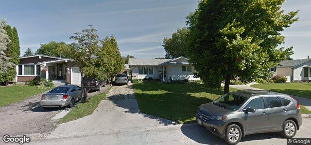 Larawan ng 50 Rolmount Road sa Winnipeg, Manitoba