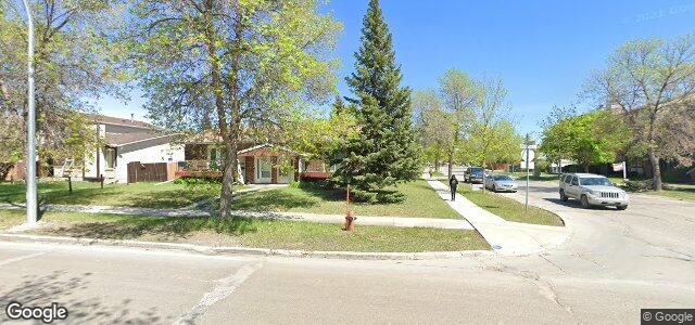 Larawan ng 501 Mandalay Drive sa Winnipeg, Manitoba