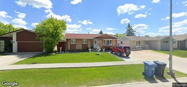 Larawan ng 51 Herron Road sa Winnipeg, Manitoba