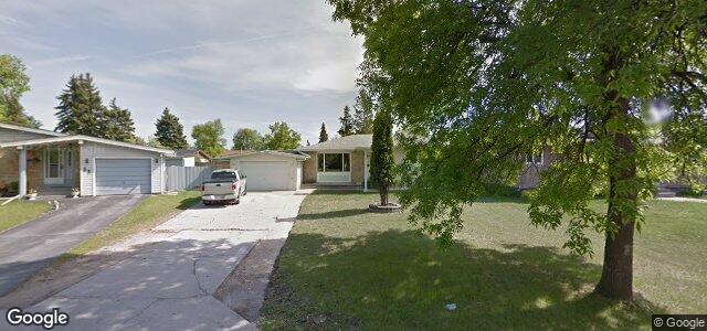 Larawan ng 51 Hiddleston Crescent sa Winnipeg, Manitoba