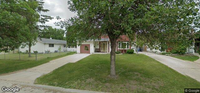 Larawan ng 51 Magenta Crescent sa Winnipeg, Manitoba