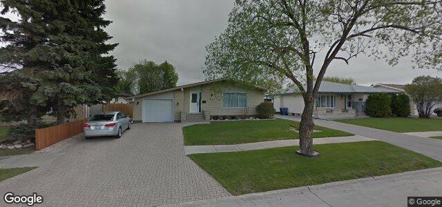 Larawan ng 51 Masterton Crescent sa Winnipeg, Manitoba