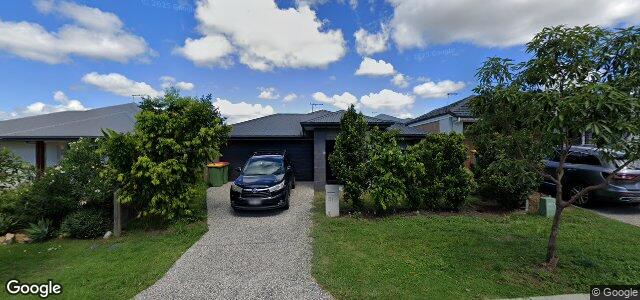 Larawan ng 51 Roberts Crescent sa Winnipeg, Manitoba