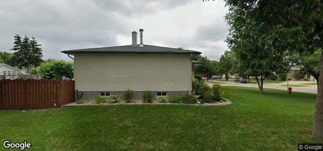 Larawan ng 52 Martindale Place sa Winnipeg, Manitoba