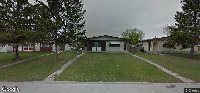 Larawan ng 53 Manor House Court sa Winnipeg, Manitoba