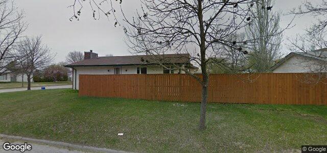 Larawan ng 53 Piney Crescent sa Winnipeg, Manitoba