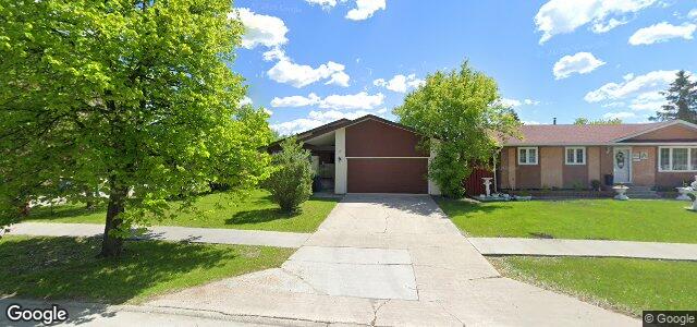 Larawan ng 55 Herron Road sa Winnipeg, Manitoba