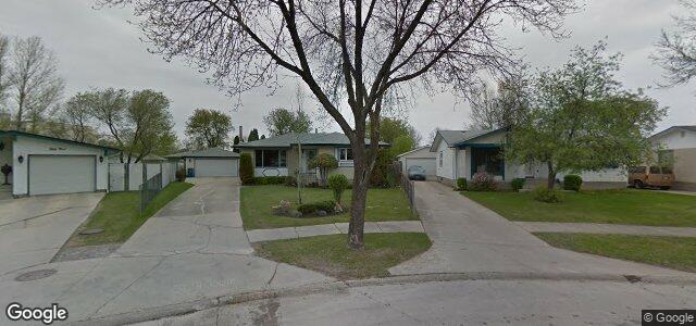 Larawan ng 55 Mankato Crescent sa Winnipeg, Manitoba