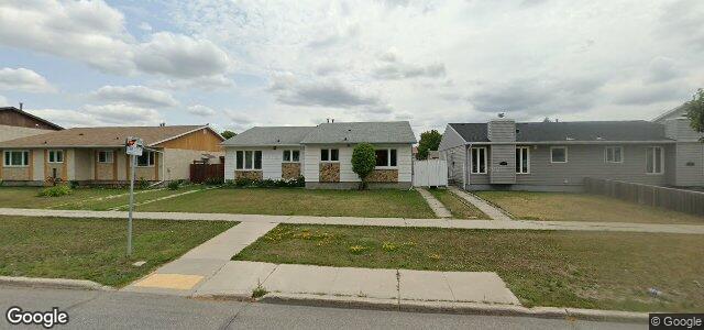 Larawan ng 560 Adsum Drive sa Winnipeg, Manitoba