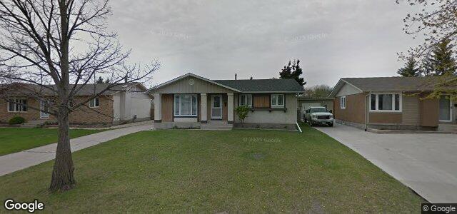 Larawan ng 58 Mandan Road sa Winnipeg, Manitoba