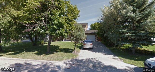 Larawan ng 58 Rolmount Road sa Winnipeg, Manitoba