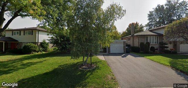 Larawan ng 59 Roberts Crescent sa Winnipeg, Manitoba