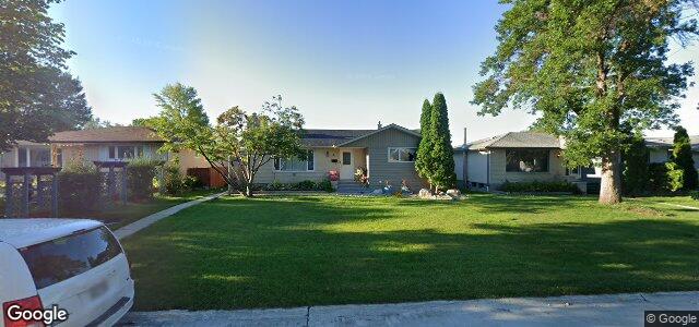 Larawan ng 6 Kenville Crescent sa Winnipeg, Manitoba