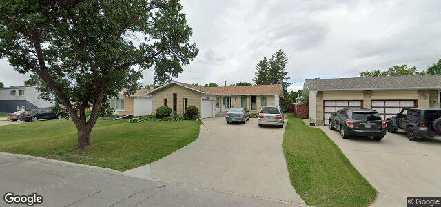 Larawan ng 6 Mansard Close sa Winnipeg, Manitoba