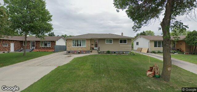 Larawan ng 60 Martindale Place sa Winnipeg, Manitoba