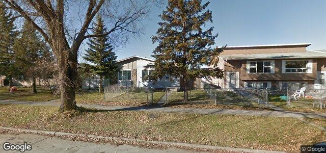 Larawan ng 60 Nicholson Crescent sa Winnipeg, Manitoba