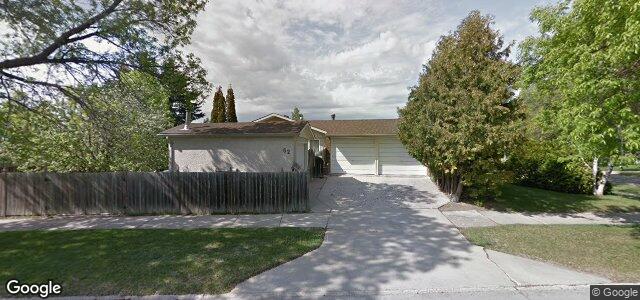Larawan ng 62 Hiddleston Crescent sa Winnipeg, Manitoba