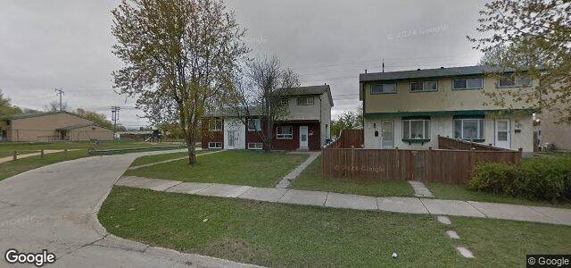 Larawan ng 62 Manor House Court sa Winnipeg, Manitoba