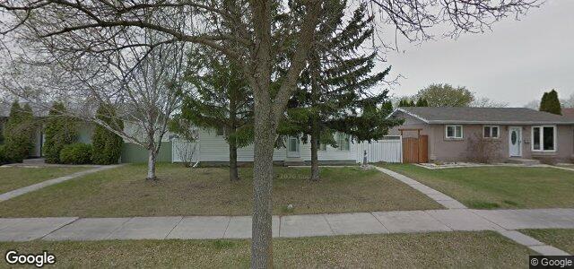 Larawan ng 62 Piney Crescent sa Winnipeg, Manitoba